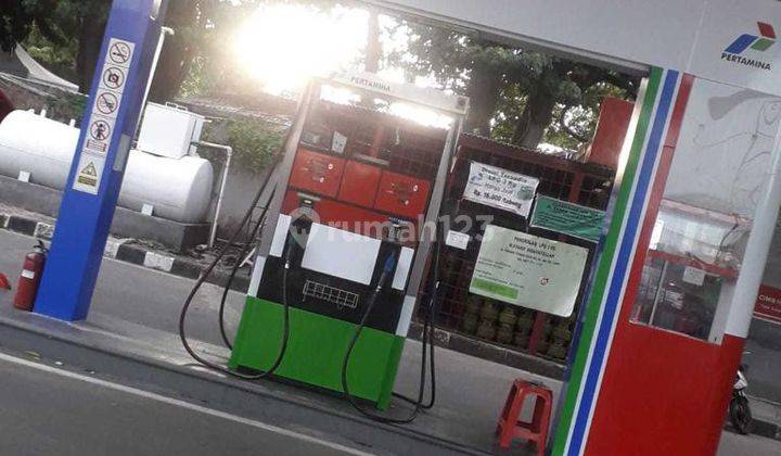 Pom Bensin Aktif di Lebak Bulus Cilandak Jakarta Selatan 2