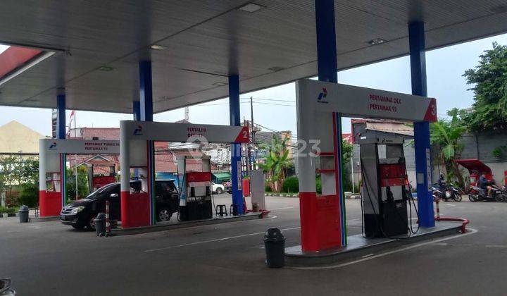 Pom Bensin Aktif di Lebak Bulus Cilandak Jakarta Selatan 1