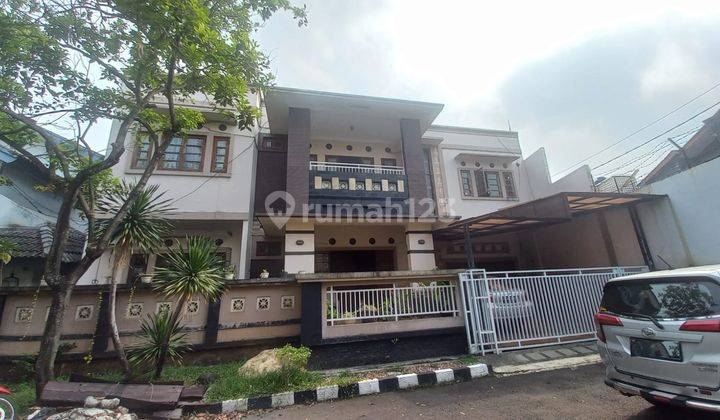 Dijual Rumah di Bintaro Jaya Sektor 9 Kucica Semi Furnish 1