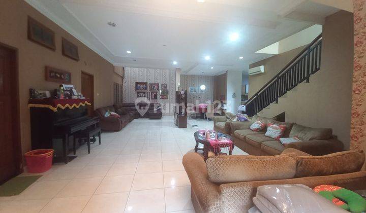 Dijual Rumah di Bintaro Jaya Sektor 9 Kucica Semi Furnish 2