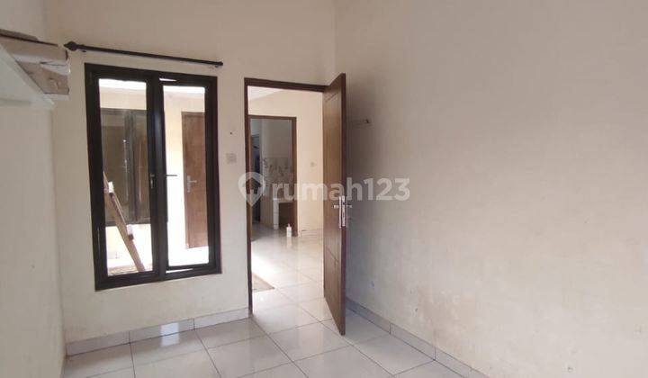 Rumah dijual Murah Bintaro Jombang dekat Stasiun dan Tol Jorr 2