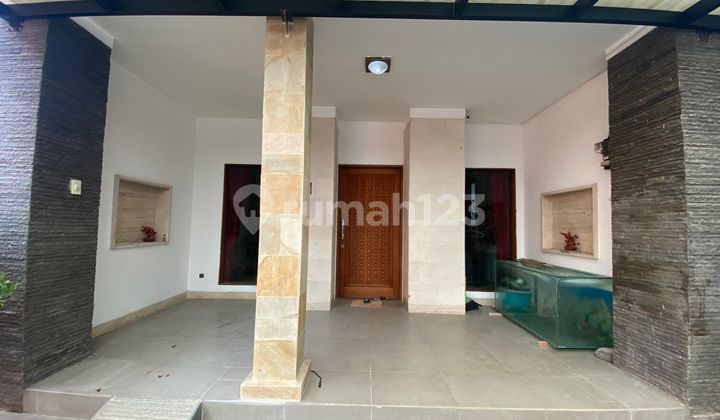 Rumah di Cilandak Timur 2,5 Lantai Bagus dekat Tol Simatupang Lokasi Ok 2