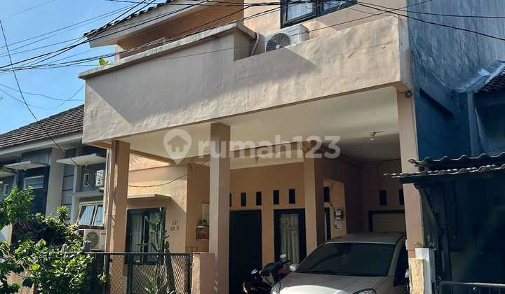 Rumah dijual Villa Bintaro Indah Siap Huni Dekat Stasiun