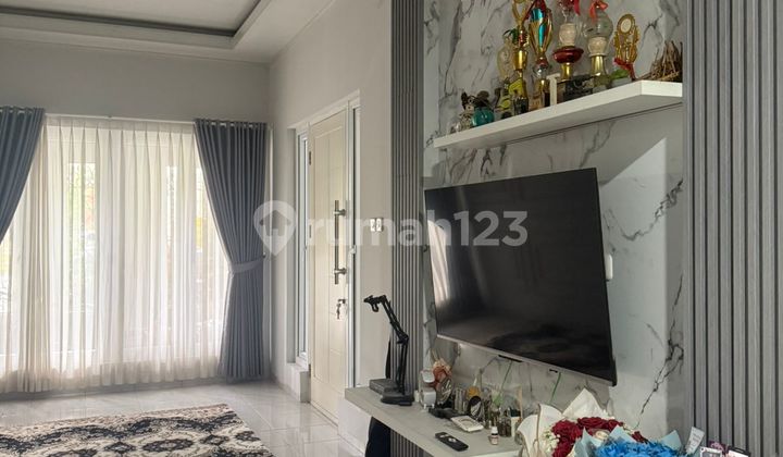 Rumah Bagus di Banjar Wijaya Cipondoh Furnish Siap Huni