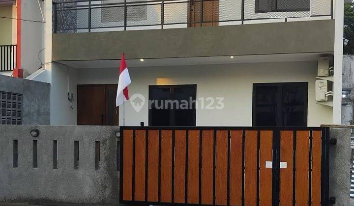 Rumah Baru di Bumi Bintaro Permai Jaksel Ada Roof Top Semi Furnish 1