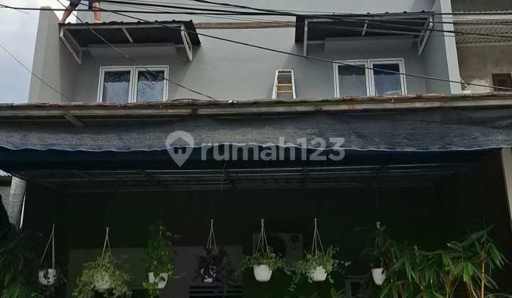 Dijual Rumah di Griya Kencana Ciledug Tangerang Semi Furnish Siap Huni 1