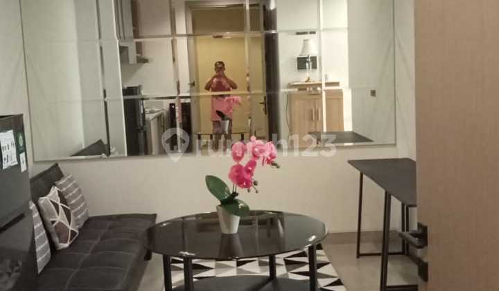 For Sale Fatmawati City Center 1 Bedroom Apartment near MRT and LRT Furnished 2