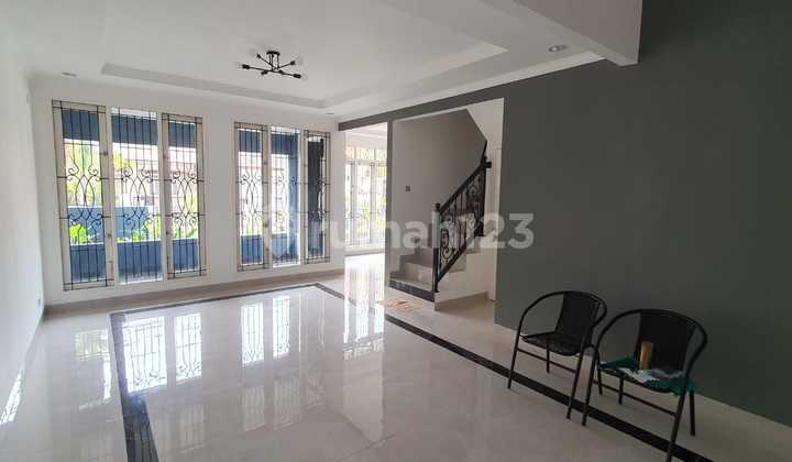 House in Bintaro Jaya Sector 9 Kasuari, Good Strategic Location 2