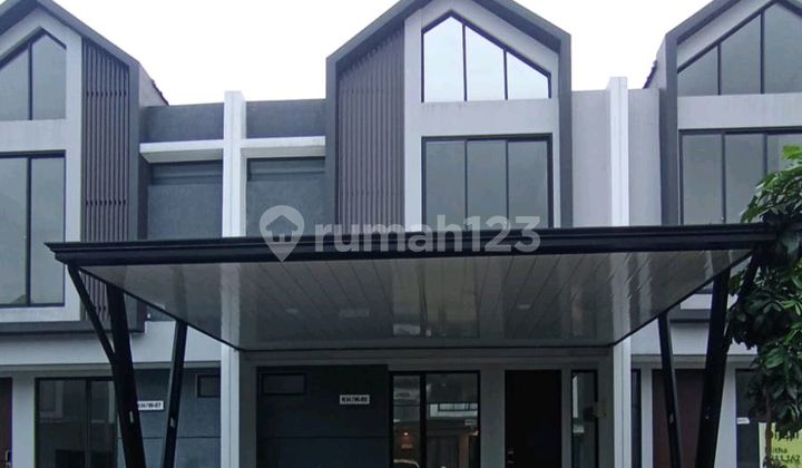 Rumah Disewa di Cluster Kebayoran Harmony Bintaro Jaya Sektor 7 Semi Furnish Bangunan Baru 1