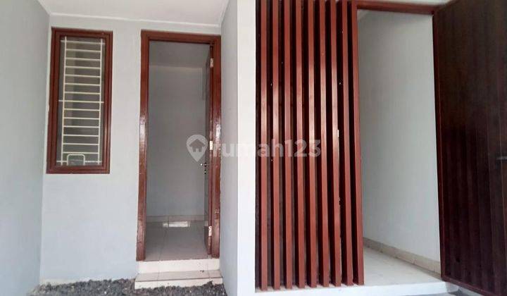 Rumah Modern Minimalis Di Discovery Conserva Bintaro Sektor 9 1