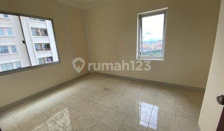 Loss Sale Unfurnished Central Jakarta Apartment 2