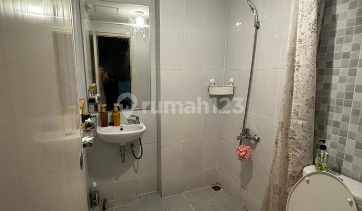 Tokyo Riverside Apartment 2 BR Semi Furnished Ready to Live In Low Zone 2