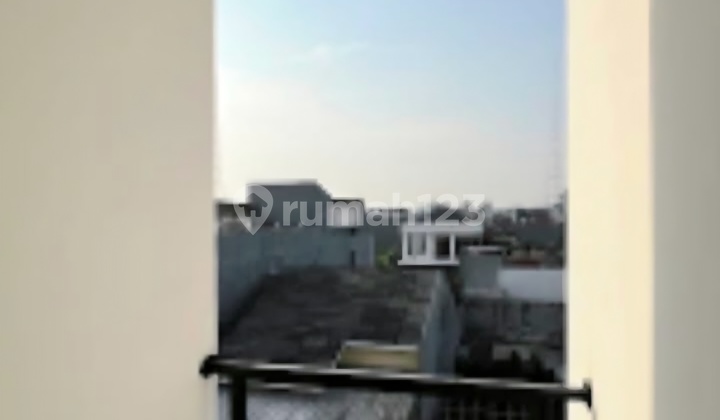 Rumah di Kav Dki 2