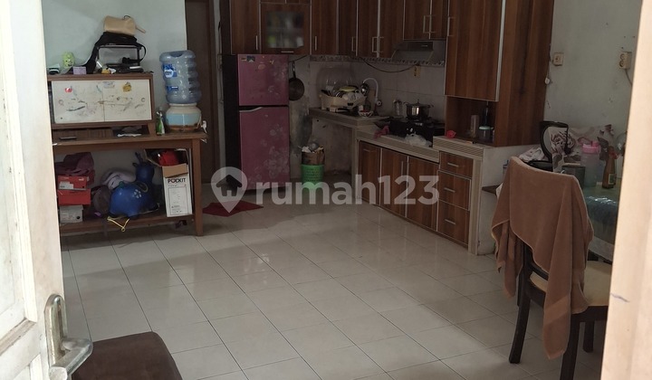 House in Villa Nusa Indah 5 2