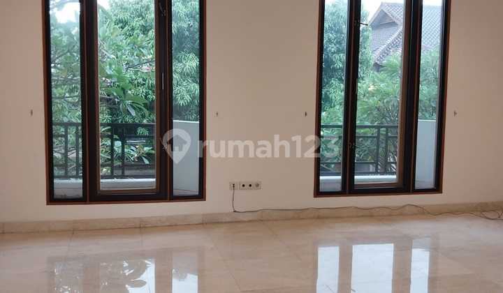 Cipete,Jakarta Selatan,House In The Complex 2