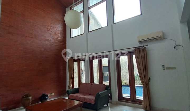 Rumah bagus, Semi Furnished,Cipete ,Jakarta Selatan 2