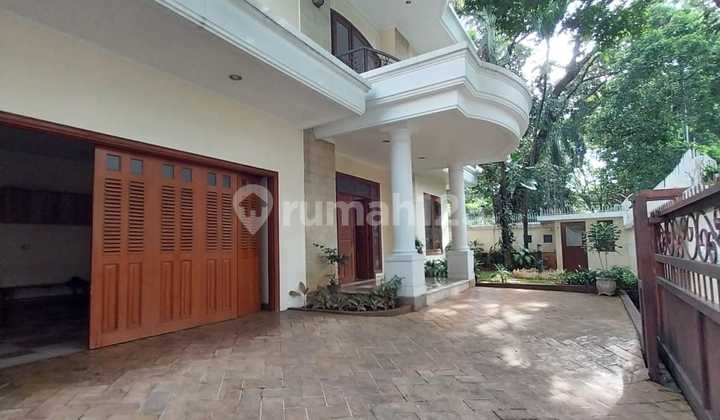 Beautiful two-story house Beautiful two-story house