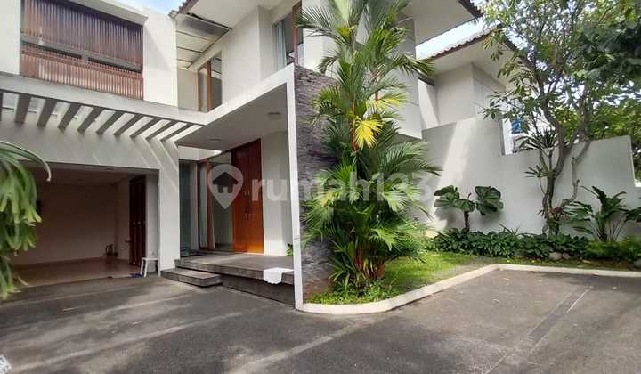 Backyard, Quiet Area, Kemang, South Jakarta