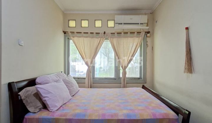House for sale on Jalan Pendidikan, Bintaro, South Jakarta. 2