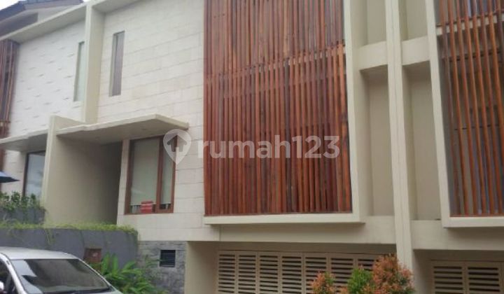 Town house For Rent in kemang 2