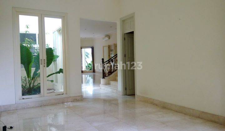 Comfortable and beautiful house in kemang for expatriat and others &#34; The Price Can Be Negotiable &#34; 2