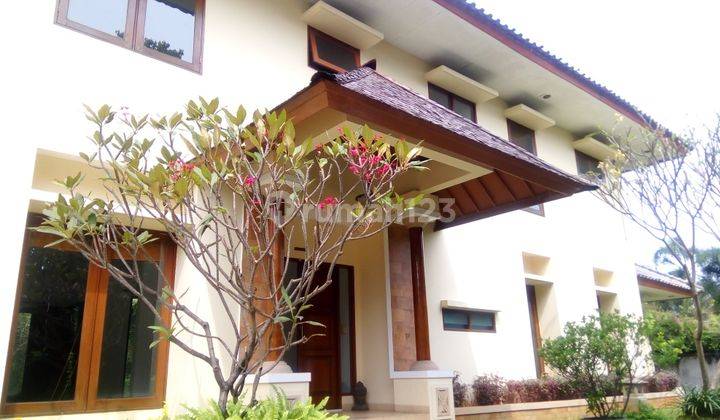 Comfortable and beautiful town house in area Pejaten for expatriat and others &#34; The Price Can Be Negotiable &#34; 1