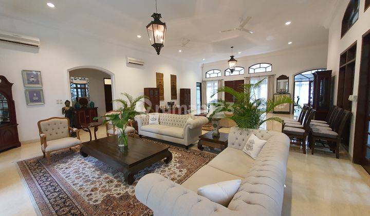 Nice and Cozy Townhouse in Kemang area 1