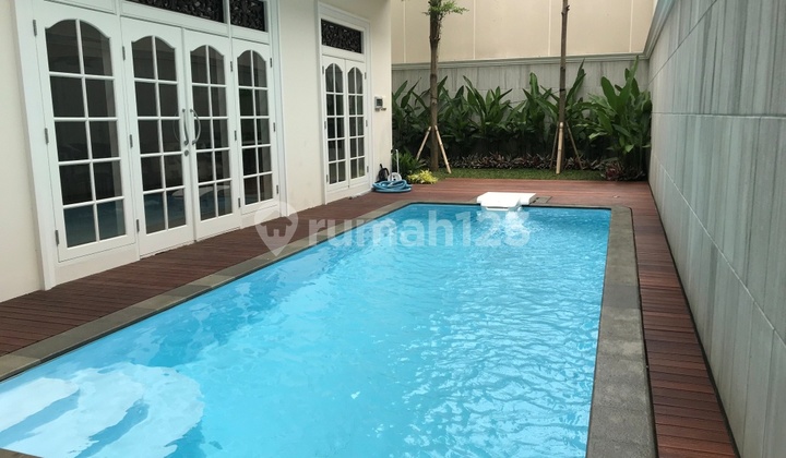 Rumah Baru Cantik di kawasan prime Senopati 2