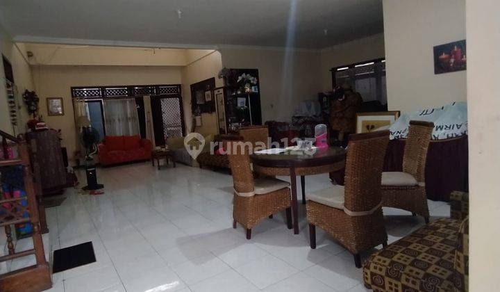 dijual rumah di dalam komplek pondok kuwera 2