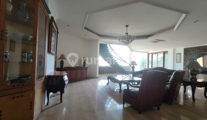 Dijual Rumah Mewah Simprug Garden - Lokasi Premium, Luas & Elegan 2