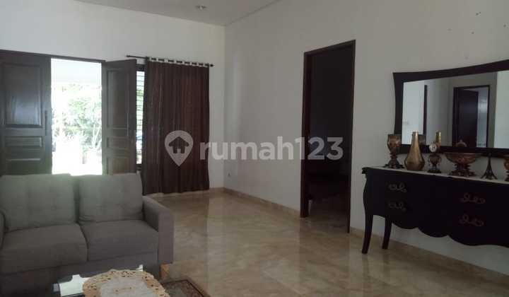 Great Townhouse with big backyard in Kemang Area 2