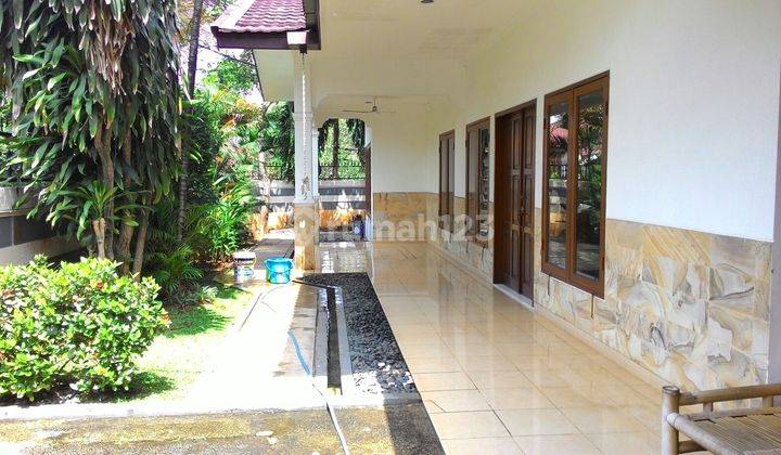 Cozy House For Rent In Kemang 2