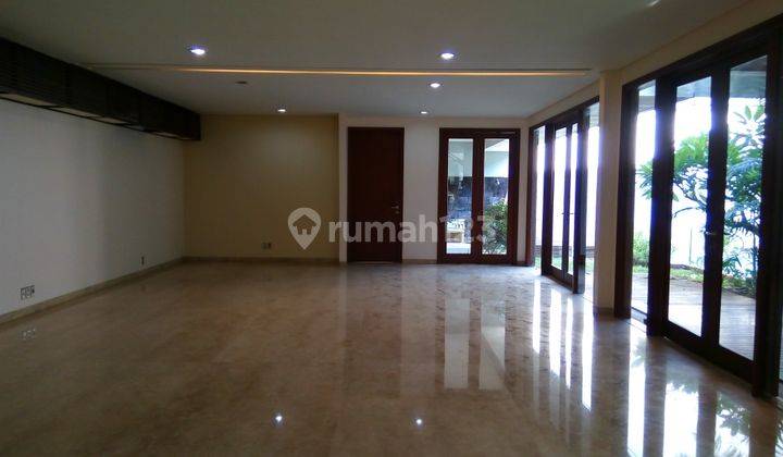 Comfortable and beautiful house In area Menteng for expatriat and others "The price can be negotiable" 2