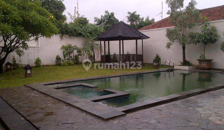 Brand New House in Quite Area Kemang 1