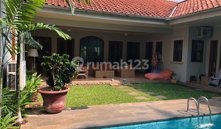Beautiful house in kemang area "the price can be negotiable"