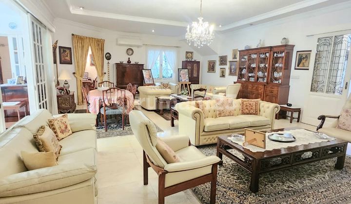 For Sale Spacious East Facing Home with Elegant Design