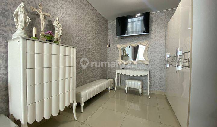 2 Kamar Full Furnish Nuansa Putih, Best View City N Tribeca Cp 2