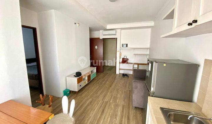 2 kamar furnish bagus lantai parkit Apt.Mediterania 2 dekat Cp 1