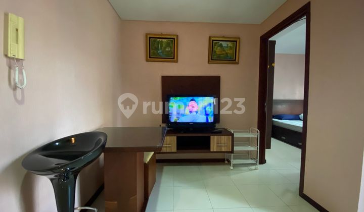 Rent a furnished 1BR with view at CP Apt. Royal Mediterania near CP, Soho