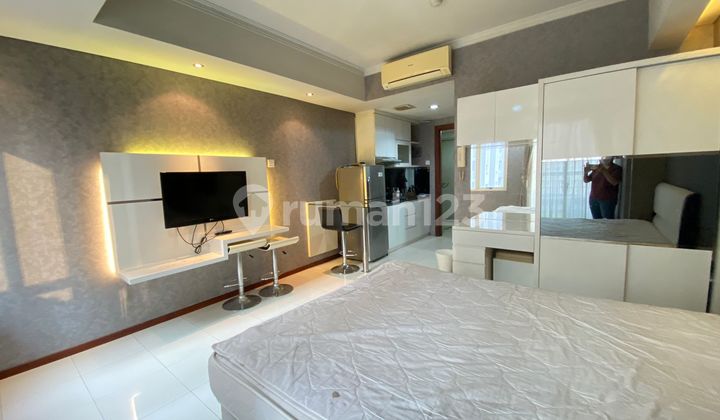 Studio Bulanan Lt Rendah Unit Bagus Apt.royal Mediterania Garden 2
