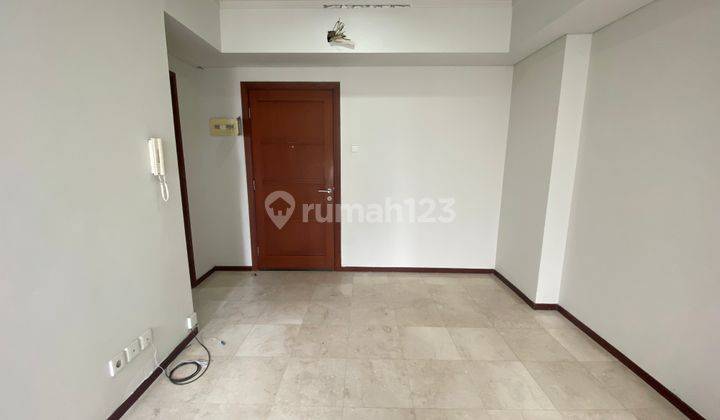 2BR Plus Unfurnish Ada Ac Lantai Rendah Apt.royal Mediterania  1