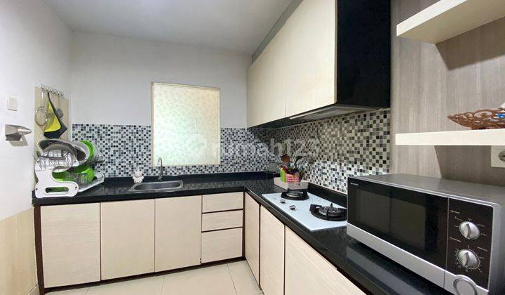 3 kamar plus furnish Apt.Central park lantai 20an view city 1