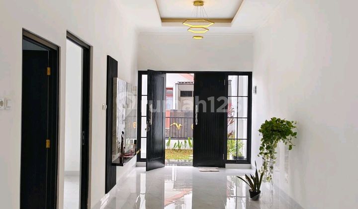 Rumah Siap Huni Lokasi Griya Loka Bsd Rumah Bagus SHM 2