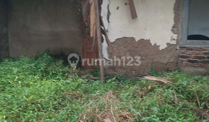 Dijual Rumah Bahan Buat Dibangun Ulang Rumah SHM di Pasar Kemis Dijual Rumah Bahan Buat Dibangun Ulang Rumah SHM di Pasar Kemis