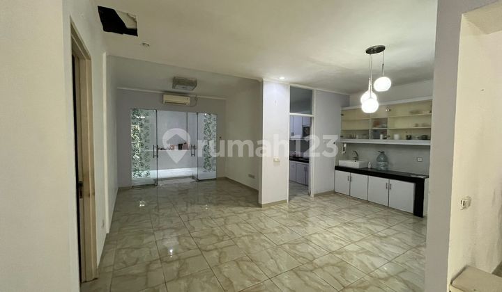 Disewakan Rumah 300M Bsd, Sewa 4 Kamar Gede, The Green De Latinos Foresta Giri Loka 2