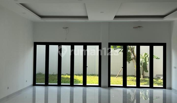 7,5 jd 6,6 M | BRAND NEW HOUSE, Modern White Glass, Rumah Puspita Loka dkt Taman Giri Golf BSD