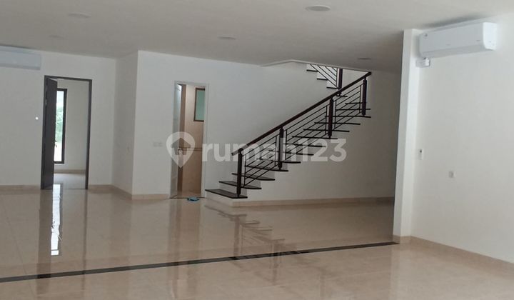 6-Bedroom Rental House, Golf BSD, 4 Cars, Similar to Navapark Giri Loka Zora