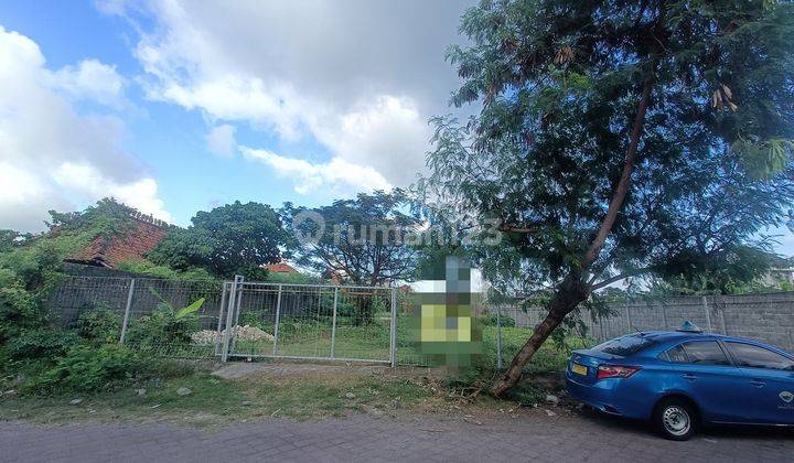 Land 12 acres already leveled with road for sale, Kuta area 1