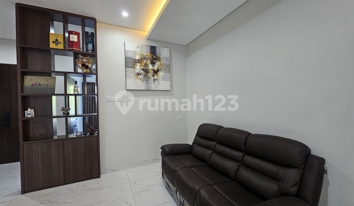 Rumah Premium Dalam Komplek One Gate Ekslusif Disewakan, Sanur area 2