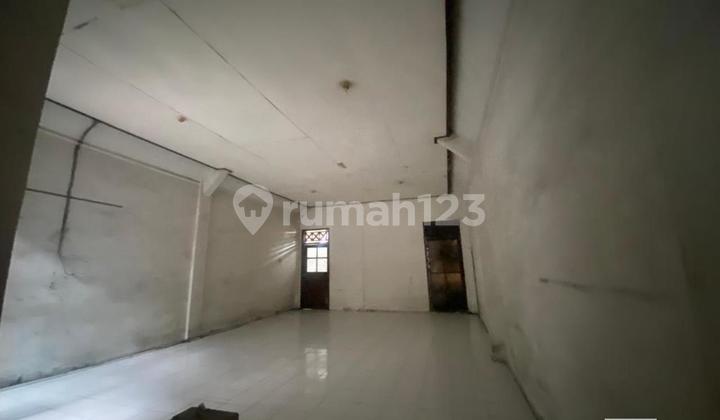 Affordable 2 Storey Commercial Space for Rent In Canggu